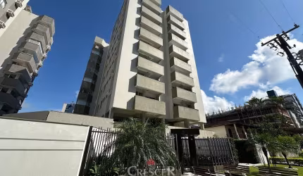 Amplo apartamento com 03 quartos em Caiobá!