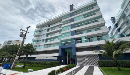 Apartamento mobiliado com 03 quartos em Caiobá!