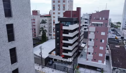 Cobertura duplex com 04 quartos em Caiobá