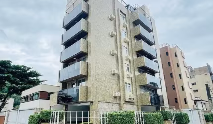Cobertura duplex mobiliada na Praia Mansa!