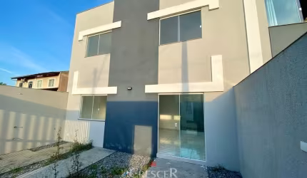 Sobrado com 2 quartos em Matinhos