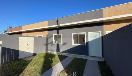 Casa com 02 quartos a venda em Matinhos