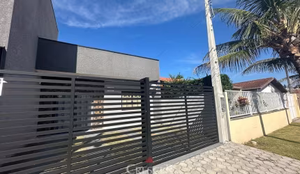 Casa com 02 quartos a venda em Pontal do Paraná