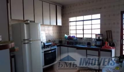 Casa com 2 quartos à venda na Rua Porto do Bezerra, 198, Guaianases, São Paulo por R$ 400.000