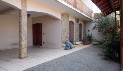 Casa com 3 quartos à venda no Jardim Vera Cruz, Jundiaí , 327 m2 por R$ 990.000