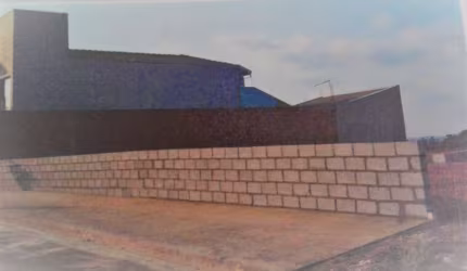 Terreno à venda no Loteamento Serra dos Cristais, Várzea Paulista  por R$ 210.000