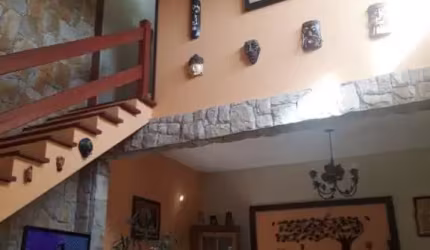 Casa com 3 quartos à venda no Jardim Colônia, Jundiaí , 290 m2 por R$ 1.200.000