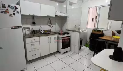 Apartamento à Venda com 2 quartos, 1 Banheiro e Vaga Coberta e Elevador