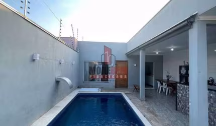 Água Branca - Casa de 3 dorms com suíte a venda
