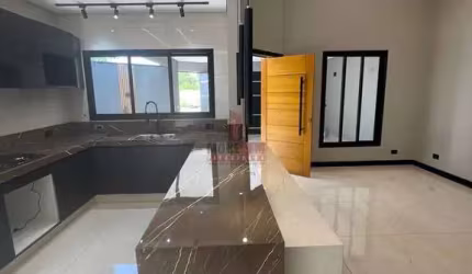 Linda casa de 3 dorms, suite, 150m2 de construção nova.