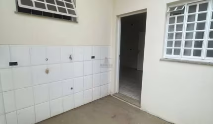 Parque Chapadão - Casa a venda 2 dorms, região da Pompéia. Só R$ 275mil.