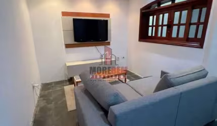 Lindo Sobrado à Venda de 133m², 3 quartos, 3 banheiros, Vaga 4 Carros e Banheira