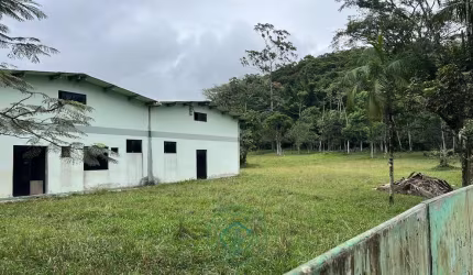 Área 2000 m² - Lagoa - Balneário Piçarras