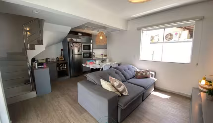 Sobrado 3 dormitórios 1suíte - Centro - Balneário Piçarras