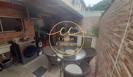 Casa em Condomínio para Venda em Vargem Pequena, Rio de Janeiro-RJ: 3 Quartos, 1 Suíte, 85m², 2 Vagas de Garagem.