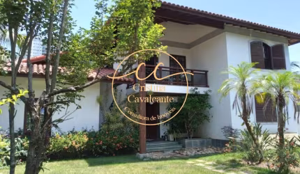 Pedra de Itaúna: Casa de Luxo à Venda na Barra da Tijuca com 4 Suítes e 10 Vagas de Garagem