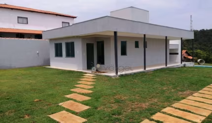 Casa com 3 dormitórios à venda, 145 m² por R$ 850.000,00 - Condomínio Vale Do Luar - Jaboticatubas/MG