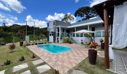 Casa com 3 dormitórios à venda, 167 m² por R$ 1.200.000,00 - Condomínio Estância da Mata - Jaboticatubas/MG