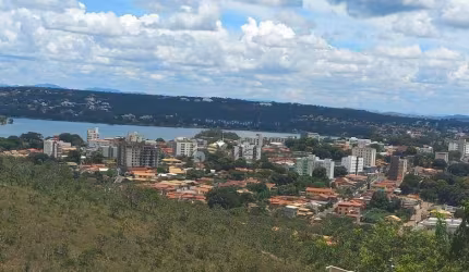 Casa com 4 dormitórios à venda, 186 m² por R$ 1.390.000 - Condomínio Quintas do Altíssimo - Lagoa Santa/MG