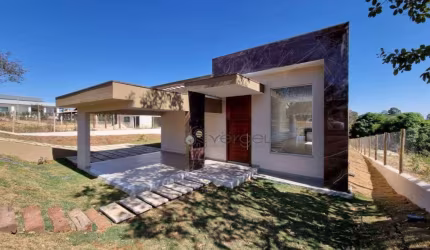 Casa com 4 dormitórios à venda, 280 m² por R$ 1.290.000,00 - Condomínio Vale Do Luar - Jaboticatubas/MG