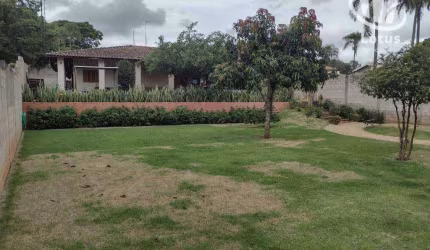 Chácara com 4 dormitórios à venda, 1000 m² por R$ 1.099.000,00 - Parque Ana Helena - Jaguariúna/SP