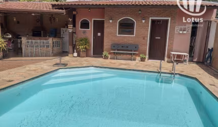 Casa com 5 dormitórios à venda, 362 m² - Capotuna - Jaguariúna/SP
