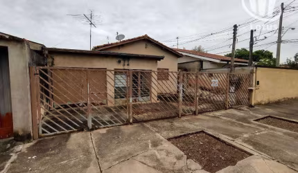 Casa com 2 dormitórios à venda, 145 m² - Berlim - Jaguariúna/SP