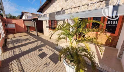 Casa com 3 dormitórios à venda, 187 m² por R$ 600.000,00 - Jardim São João - Jaguariúna/SP