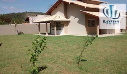 Chácara com 2 dormitórios à venda, 550 m² por R$ 580.000,00 - Floresta - Jaguariúna/SP