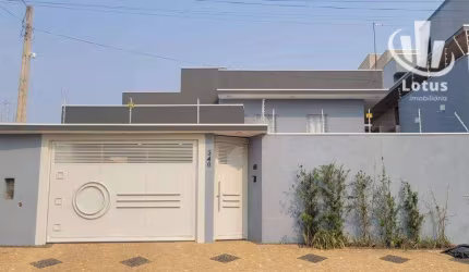 Casa com 3 dormitórios à venda, 144 m² por R$ 750.000,00 - Vila Primavera - Jaguariúna/SP