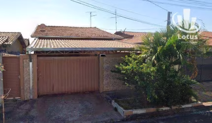 Casa com 3 dormitórios à venda, 158 m² por R$ 579.900,00 - Boa Vista II - Jaguariúna/SP