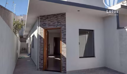 Casa com 2 dormitórios à venda, 65 m² - Vila Jorge Zambon - Jaguariúna/SP