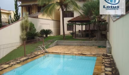Casa à venda, 355 m² por R$ 900.000,00 - Centro - Jaguariúna/SP
