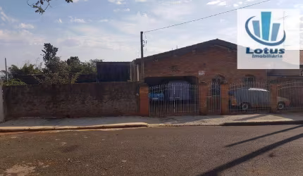 Casa com 3 dormitórios à venda, 150 m² por R$ 477.000 - Capotuna - Jaguariúna/SP