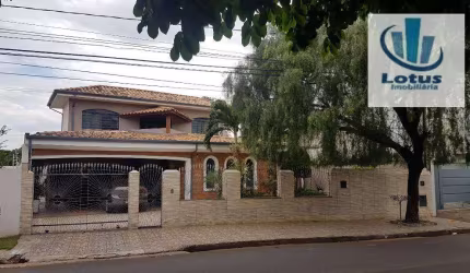 Casa com 3 dormitórios à venda, 217 m² por R$ 915.000,00 - Cidade Universitária - Campinas/SP