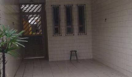 Casa com 3 dormitórios à venda, 160 m² por R$ 950.000,00 - Campo Grande - Santos/SP