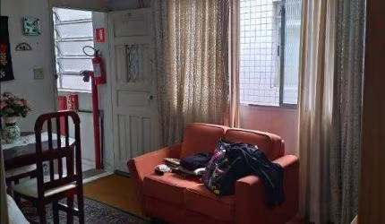 Apartamento com 2 dormitórios à venda, 65 m² por R$ 300.000,00 - Gonzaga - Santos/SP