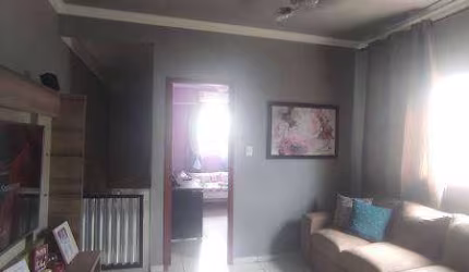 Casa com 2 dormitórios à venda, 58 m² por R$ 220.000,00 - Parque das Bandeiras - São Vicente/SP