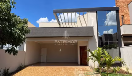 Casa Térrea com 02 Suíte e piscina - Residencial Valência