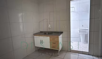 Casa para Locação no bairro Vila Libanesa, localizado na cidade de São Paulo / SP, situado na zona Leste, região VILA PRUDENTE, ponto de referência PADARIA LEONEL FRANÇA.