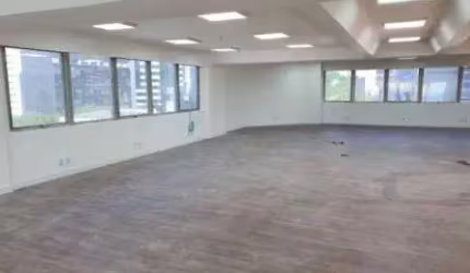 Conjunto Comercial para Locação em São Paulo, Cidade Moncões, 3 banheiros, 4 vagas