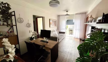 Ótimo Apartamento com 2 Quartos, Varanda, Garagem coberta. Próximo da Várzea.