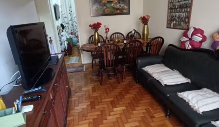 Ótimo Apartamento mobiliado, no Centro de Teresópolis, com 2 Quartos. Aproveite!