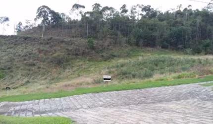 Terreno à venda em Teresópolis condomínio fechado no bairro Vieira