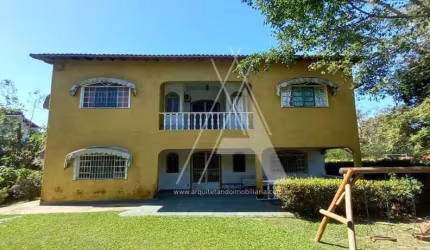 Sítio à Venda em Guapimirim com 2650m² e 6 quartos por R$ 865.000