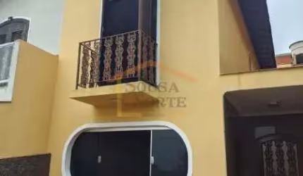 Casa com 3 quartos para alugar na Rua Guaraja, --, Vila Mazzei, São Paulo por R$ 5.000