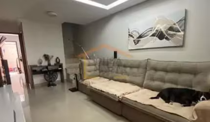Casa com 3 quartos à venda na Rua Maurício Semer, --, Vila Nivi, São Paulo por R$ 840.000
