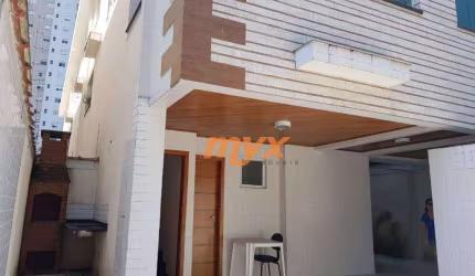Casa com 3 dormitórios à venda, 110 m² por R$ 720.000,00 - José Menino - Santos/SP