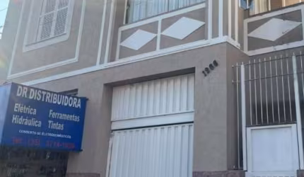 Casa com 3 quartos à venda na Vila Cruz, Poços de Caldas , 250 m2 por R$ 1.000.000