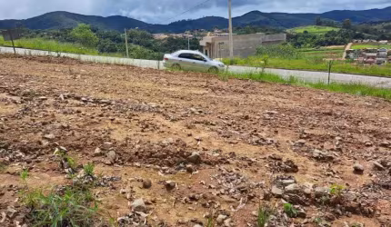 Terreno à venda no Morada dos Pássaros, Poços de Caldas  por R$ 120.000